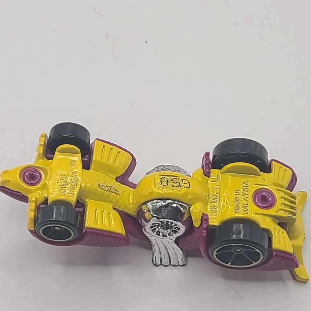 HOT WHEELS Loose Knight Dragon ( Purple. Version)
